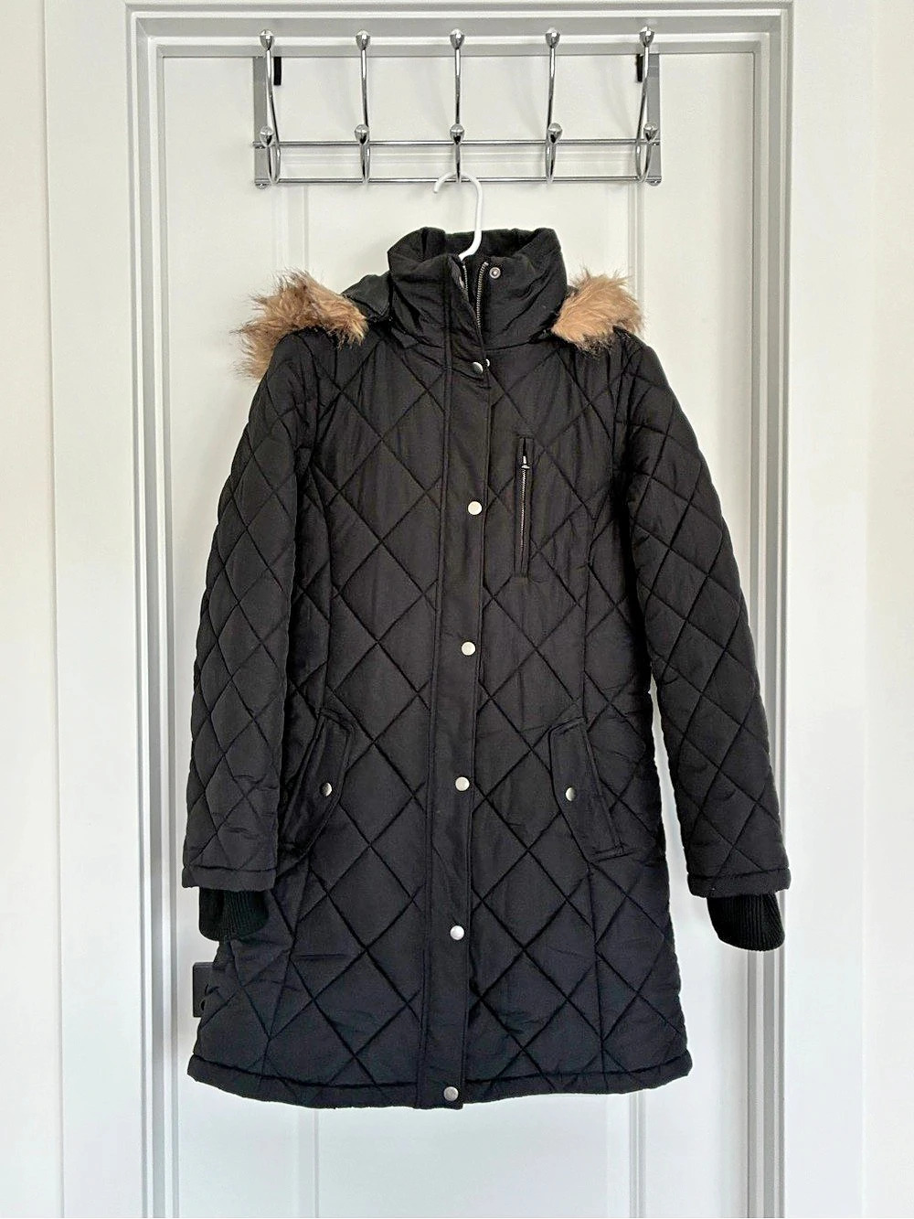 Banana Republic Black Quilted Faux Fur Hood Medium Like New